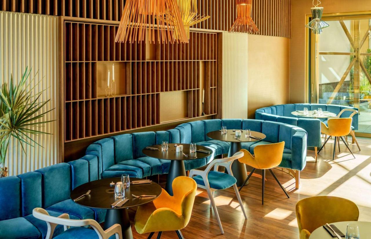 Radisson Blu Aurum Hotel, Brašov Exteriér fotografie Restaurant